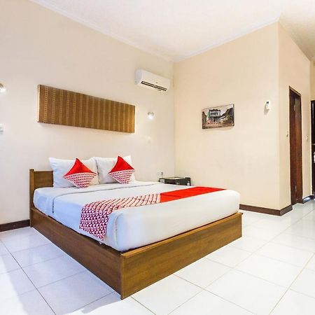 Capital O 2796 Medana Bay Marina Hotel Tanjung  ภายนอก รูปภาพ