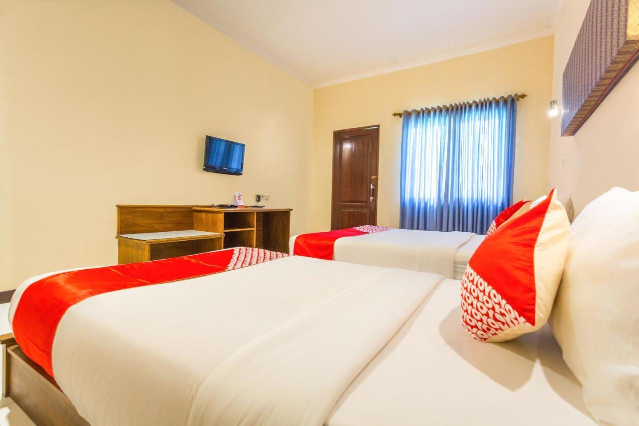 Capital O 2796 Medana Bay Marina Hotel Tanjung  ภายนอก รูปภาพ