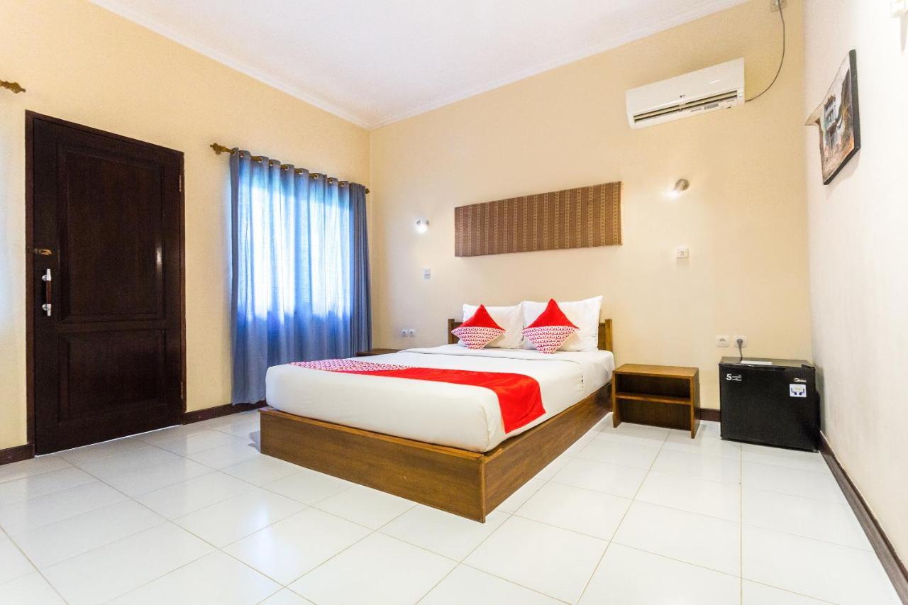 Capital O 2796 Medana Bay Marina Hotel Tanjung  ภายนอก รูปภาพ