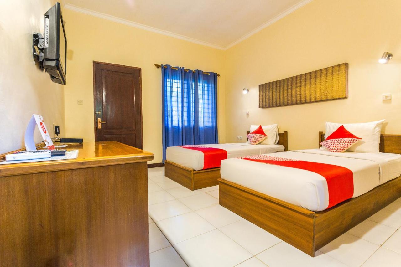 Capital O 2796 Medana Bay Marina Hotel Tanjung  ภายนอก รูปภาพ