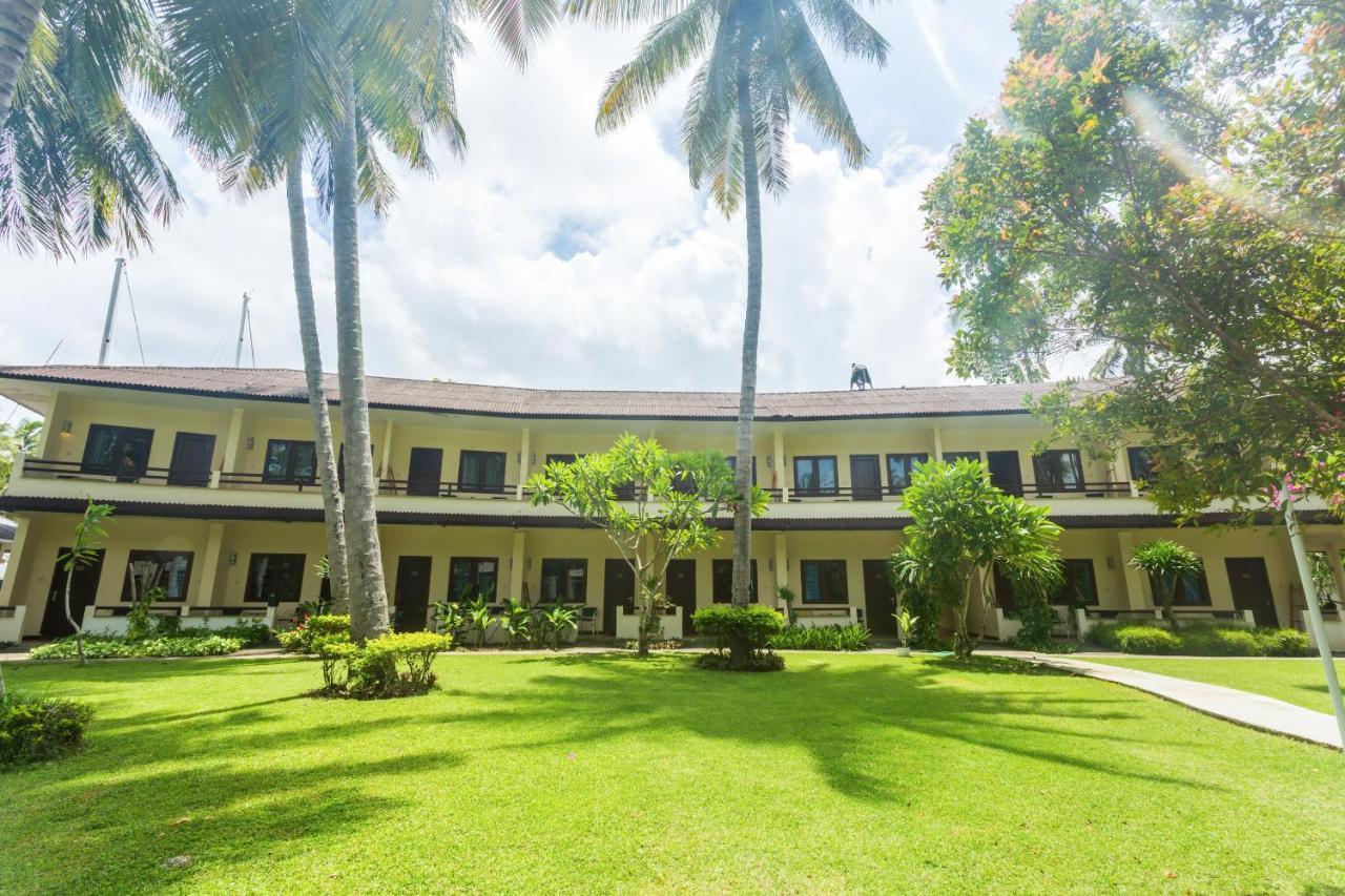 Capital O 2796 Medana Bay Marina Hotel Tanjung  ภายนอก รูปภาพ