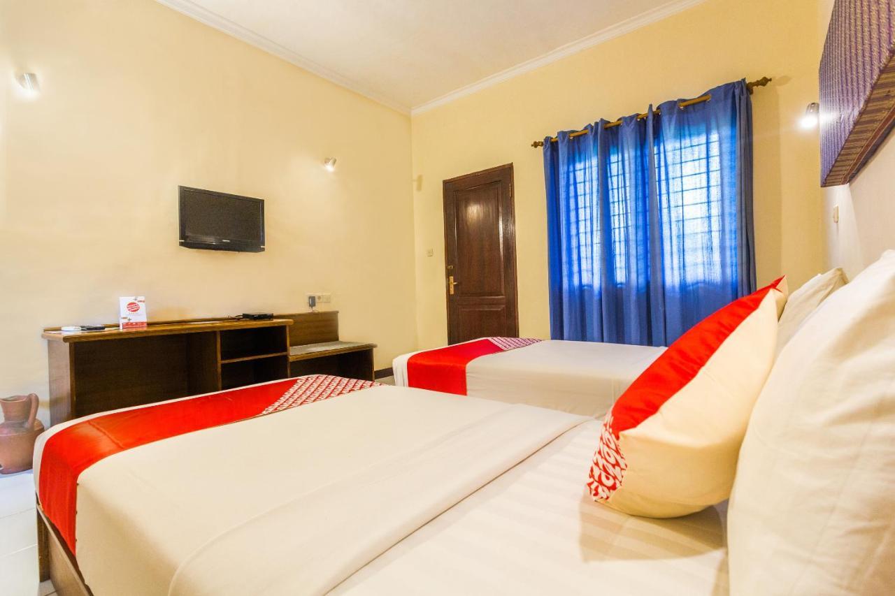 Capital O 2796 Medana Bay Marina Hotel Tanjung  ภายนอก รูปภาพ